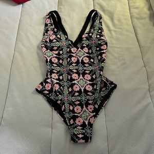 Brand new never worn!! Rachel Roy size small swimsuit.